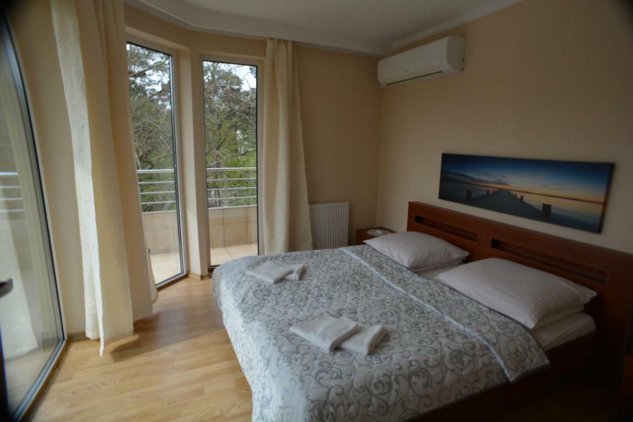 Bed and Breakfast Floryda Jurata Exteriér fotografie